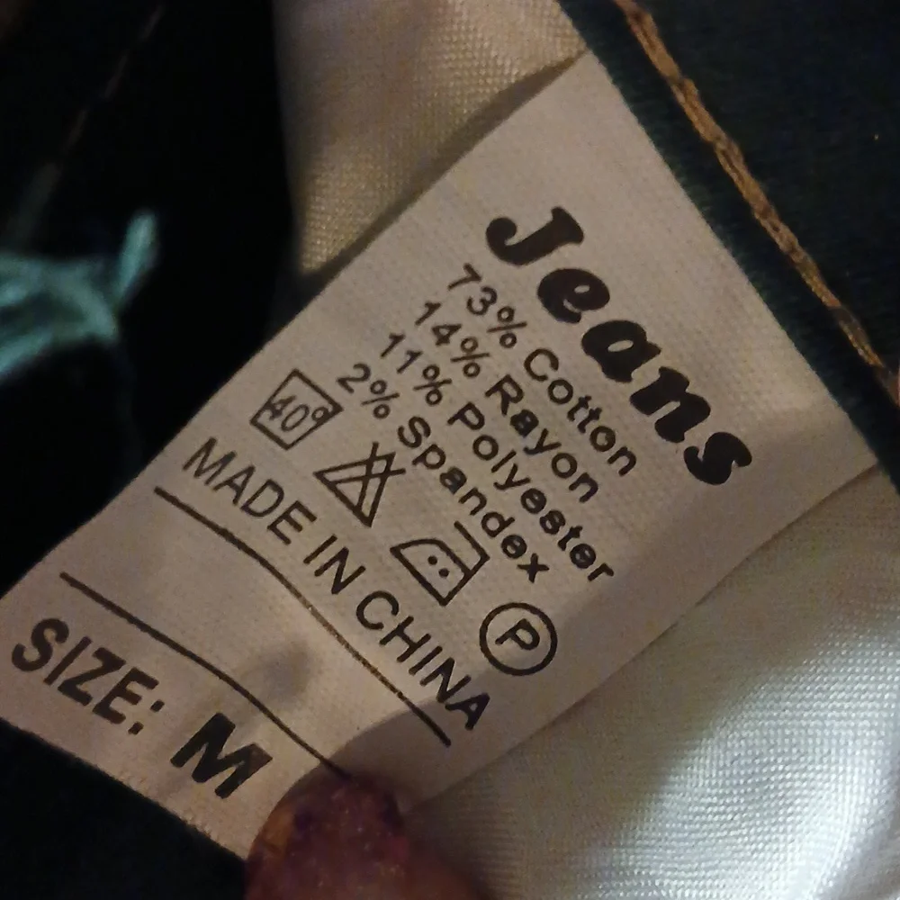 Retro Patch Work Raw Hem Jeans - Picture 9 of 10